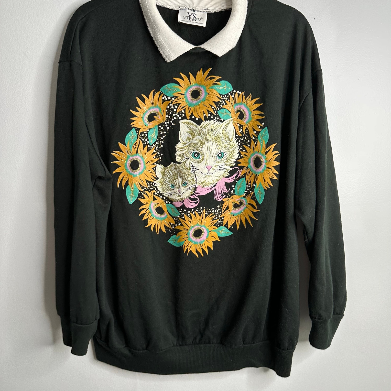 YS Studio Glittery cat and sunflower black pullover sweatshirt with collar