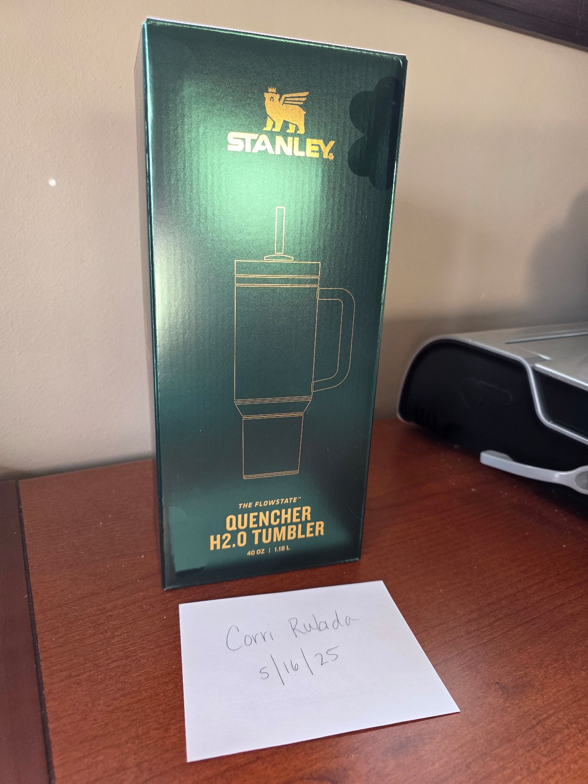 Stanley 40oz Shamrock Green, limited edition brand new with box