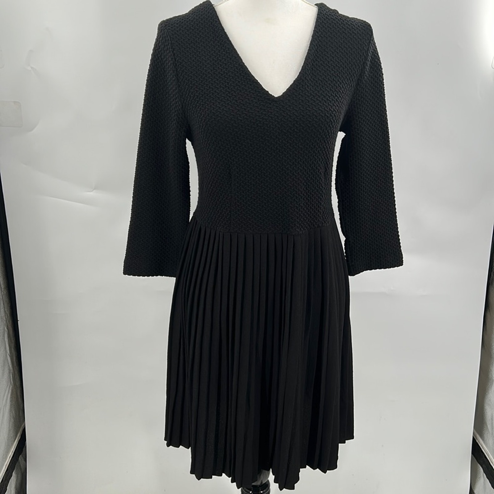 Anthropologie Ganni Women's Black Fulton Pleated Midi Length Dress Size Medium