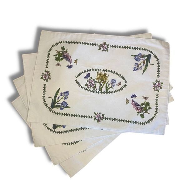 Place Mats And Table Runner Set Floral Print White