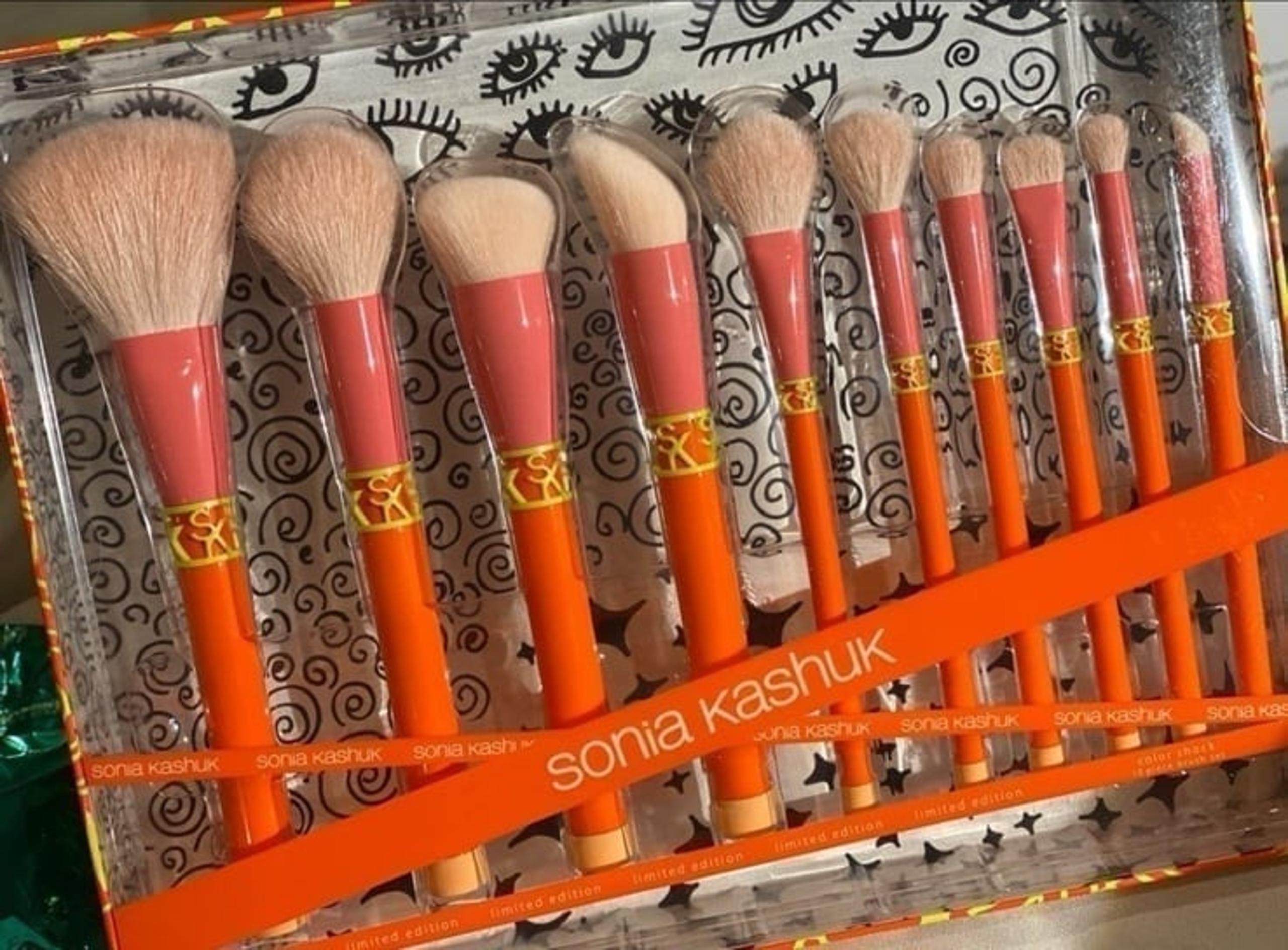 BRAND NEW -  Sonia Kashuk Brush Set