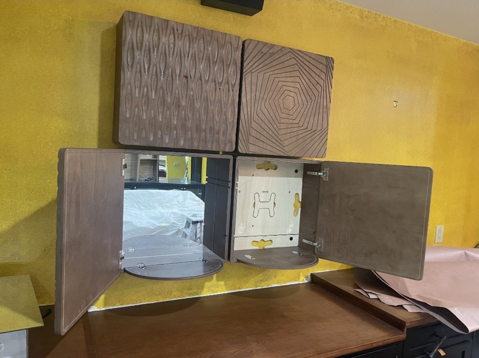 wall cabinet