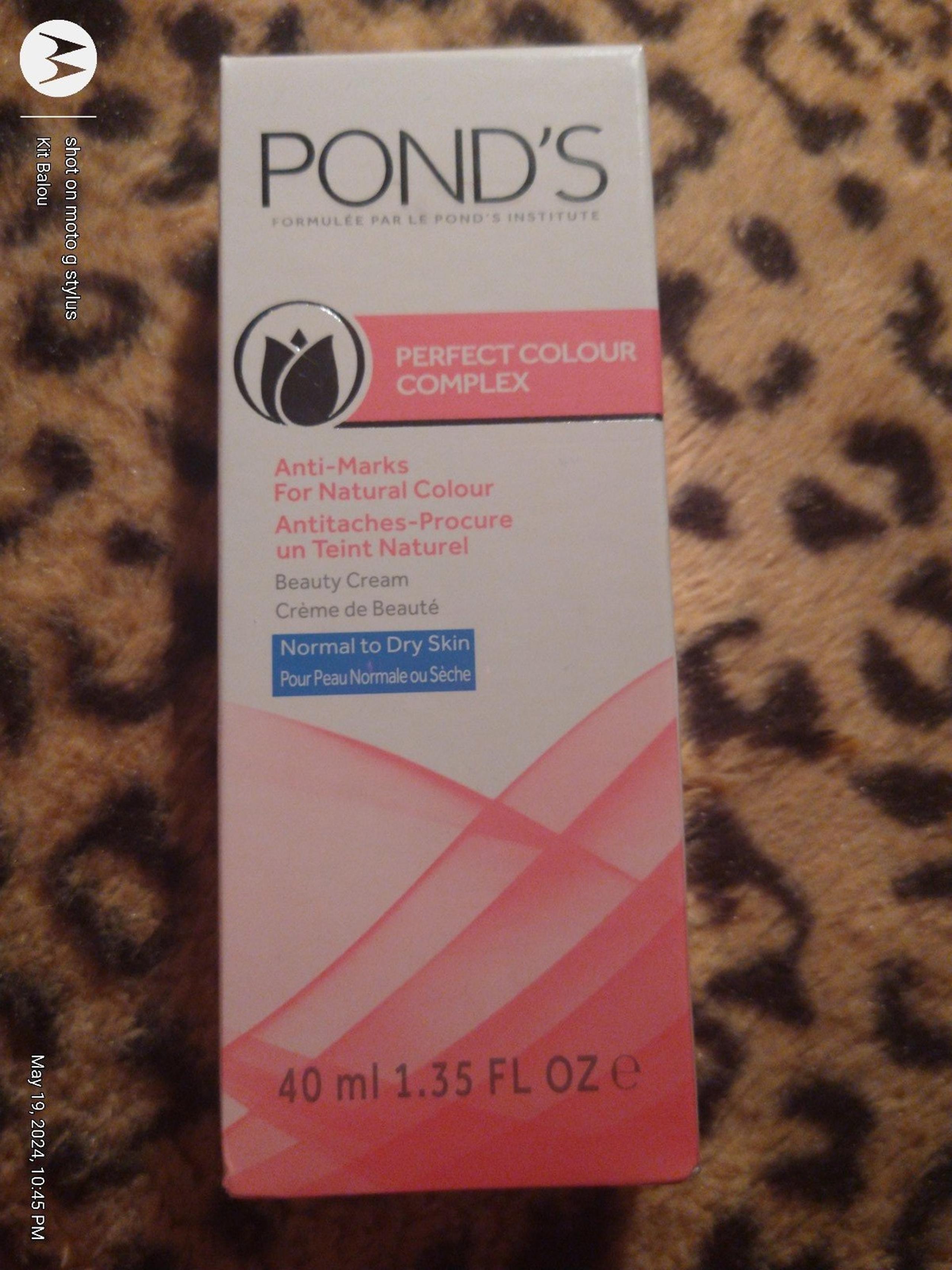 POND'S Perfect Colour Complex