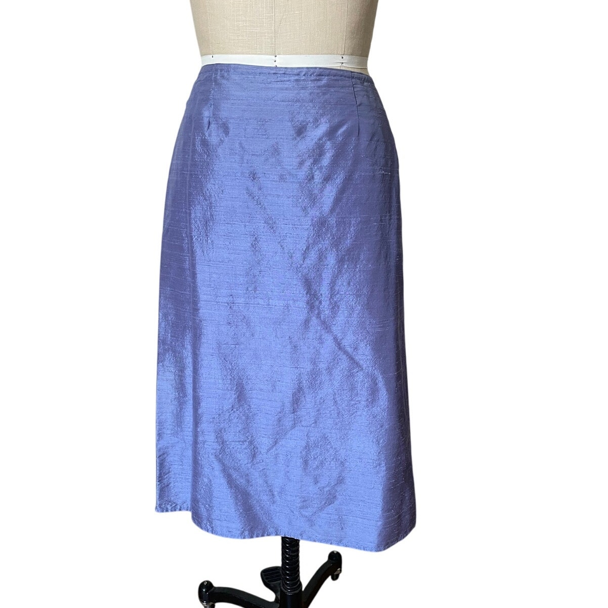 Vintage Laundry by Shelli Segal Raw Silk Midi Skirt in Lilac Purple Size 8