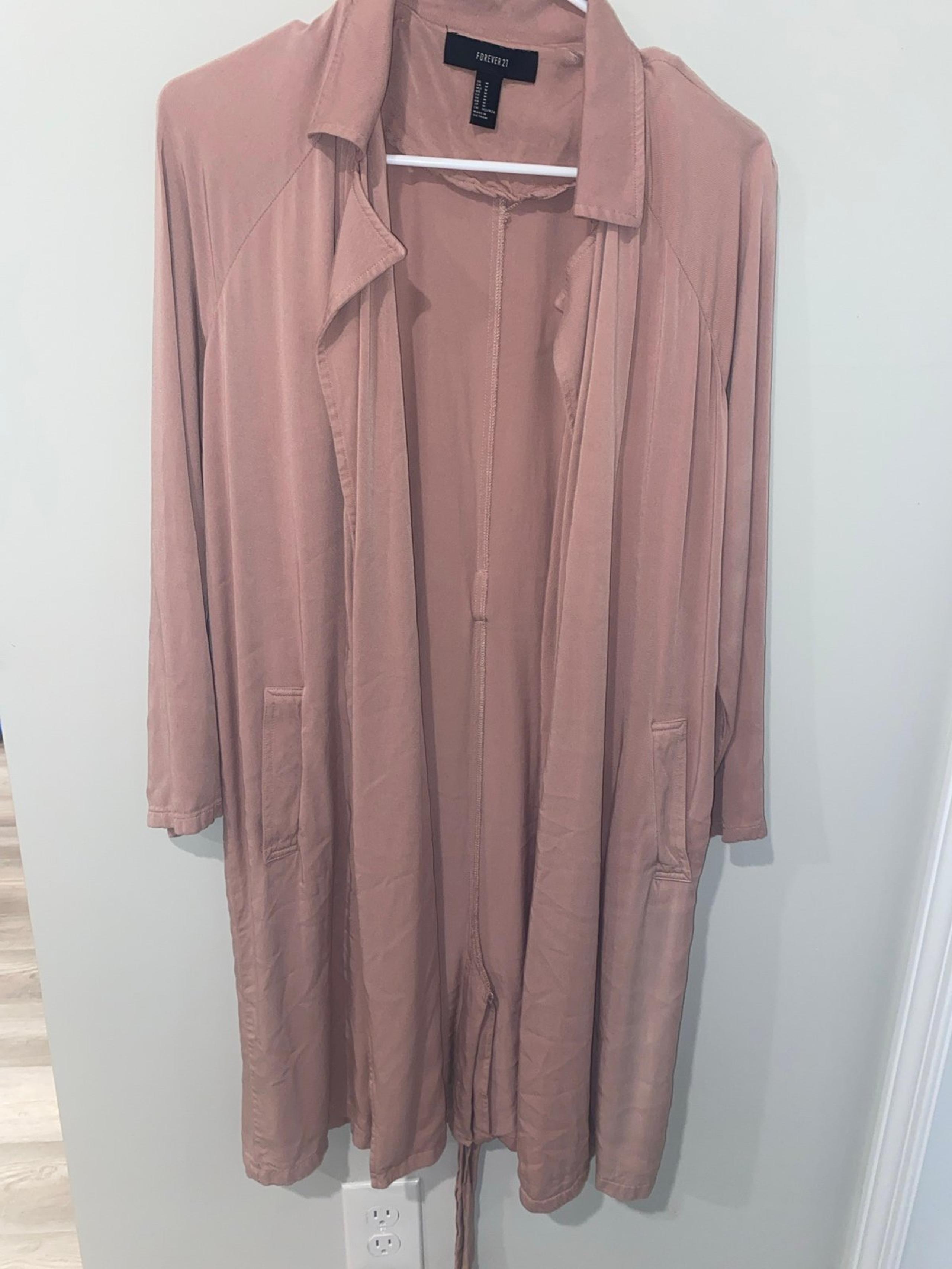 Forever 21 Women's Belted Trench Coat sz M