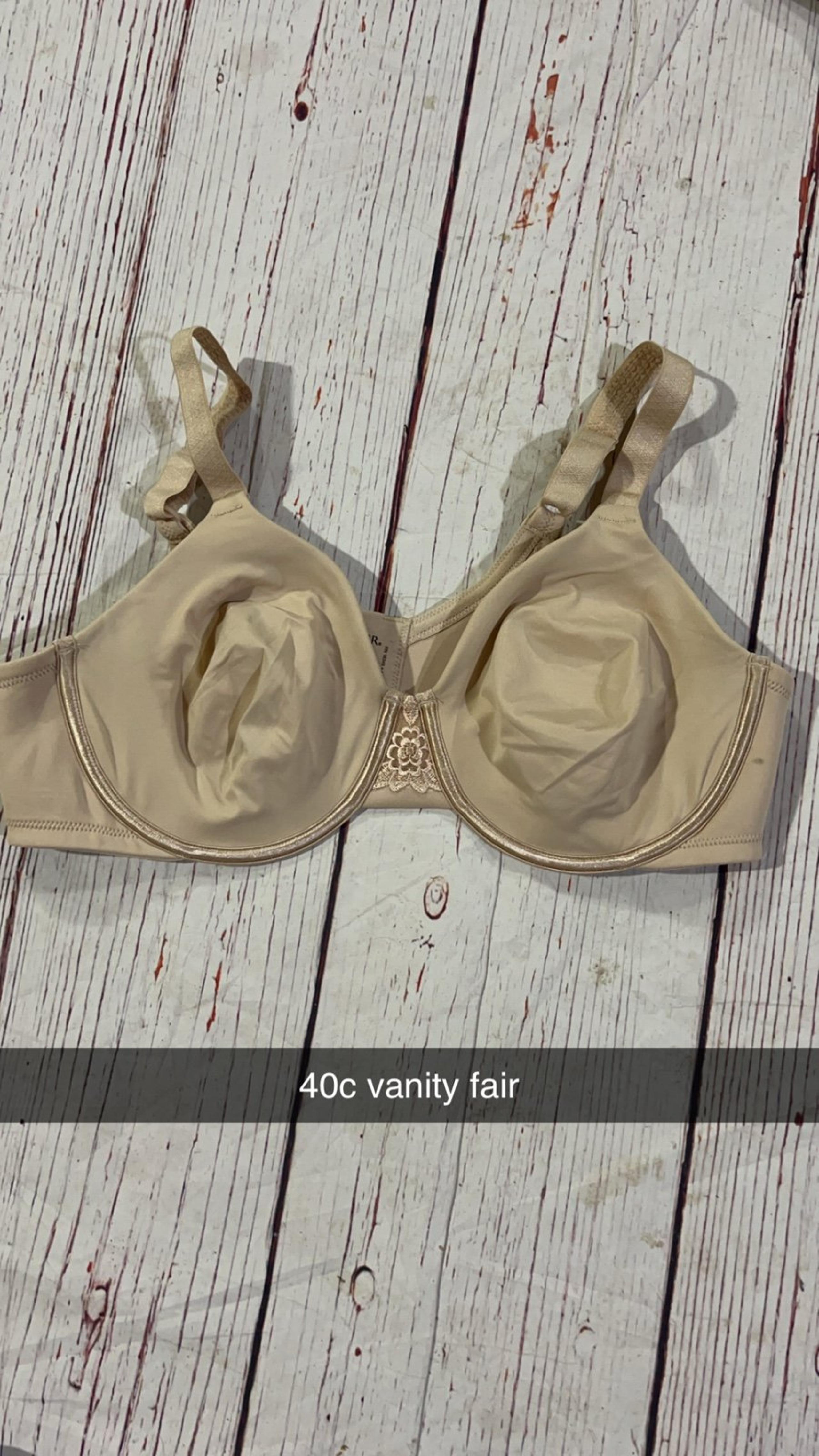 Bra Vanity Fair Women's Full Coverage Beauty Back Smoothing Bra, 4-Way Stretch F