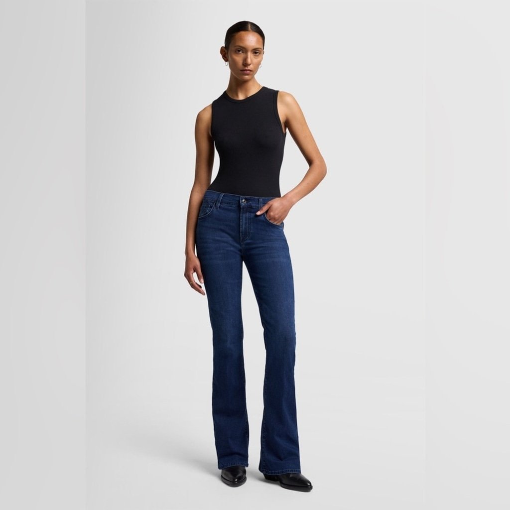 7 For All Mankind Boot Cut Mid Rise Premium Jeans Size 28