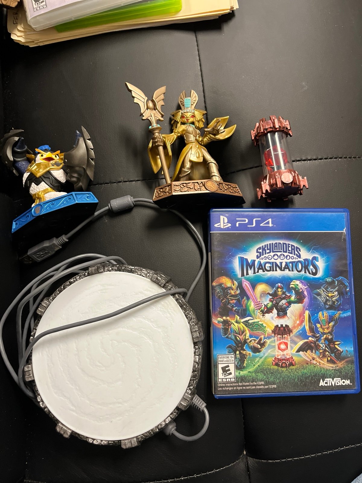 Skylanders Imaginators Starter Set with Game, Portal, 2 Figures, 1 Crystal