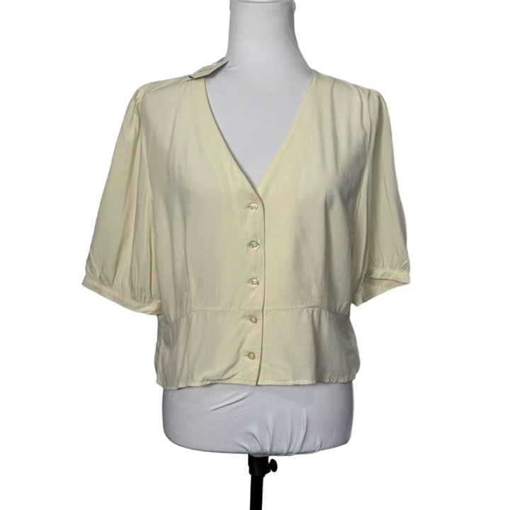 Kule Blouse Short Sleeve Shirt Button Front Cream Ivory Off White Rayon Sz XL