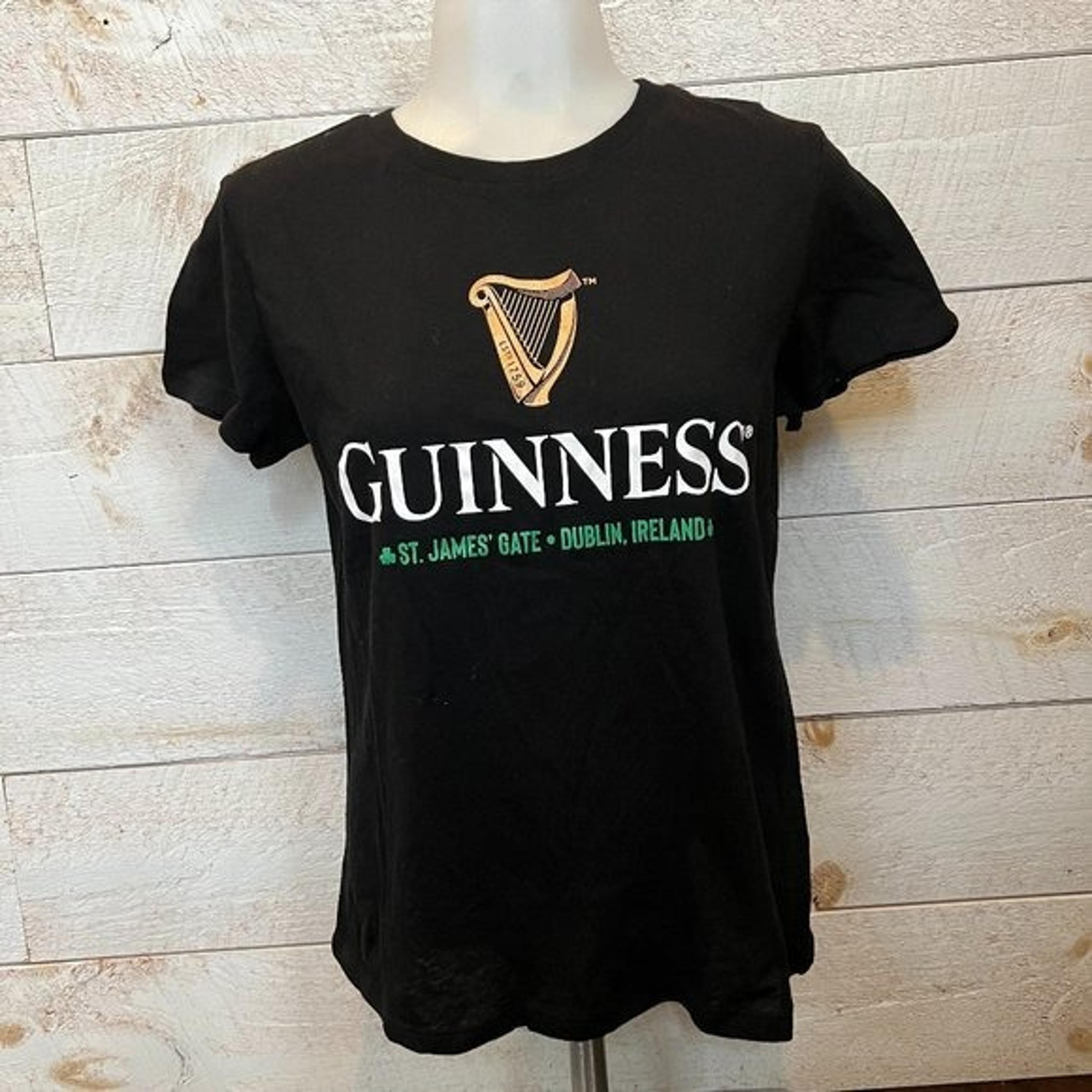 GUINNESS Women's Black Short Sleeve T-Shirt Size M NEW