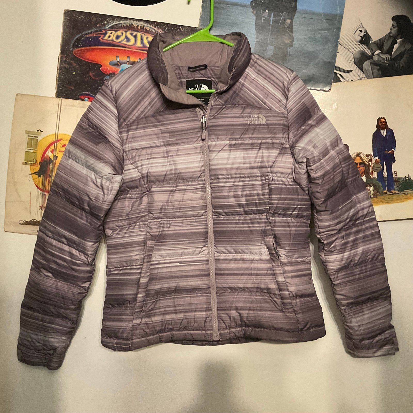 NORTH FACE WOMENS NUPTSE 700 FILL DOWN JACKET SZ S