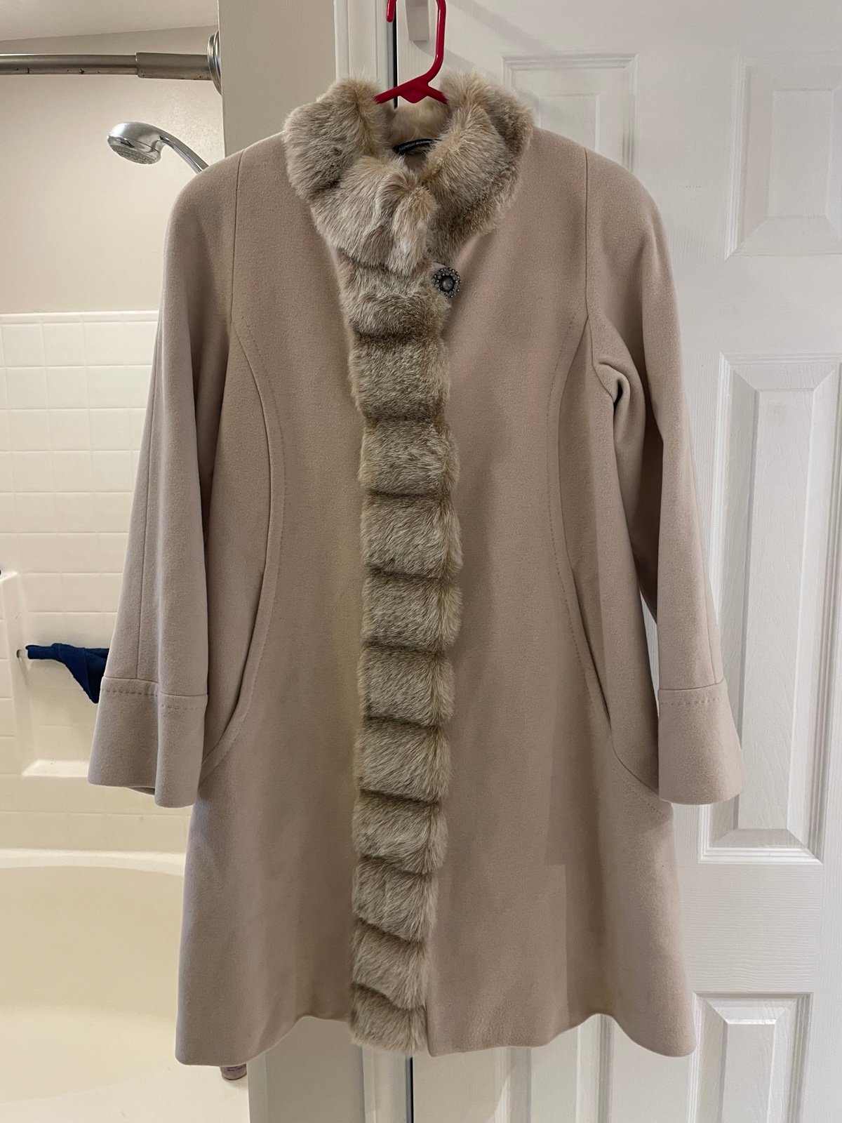 Albert Nipon wool blend fox collar coat tan small