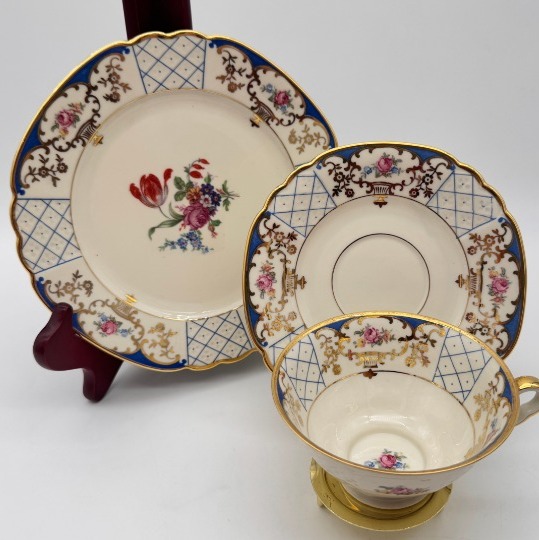 Seltmann Weiden Bavaria Tea Cup, Saucer & Plate Trio - Blue & Gold Filigree Flor