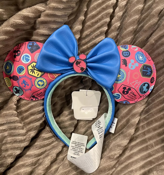 Disney Loungefly DVC AOP Colorful Minnie Ears NWT Disney Vacation Club Headband