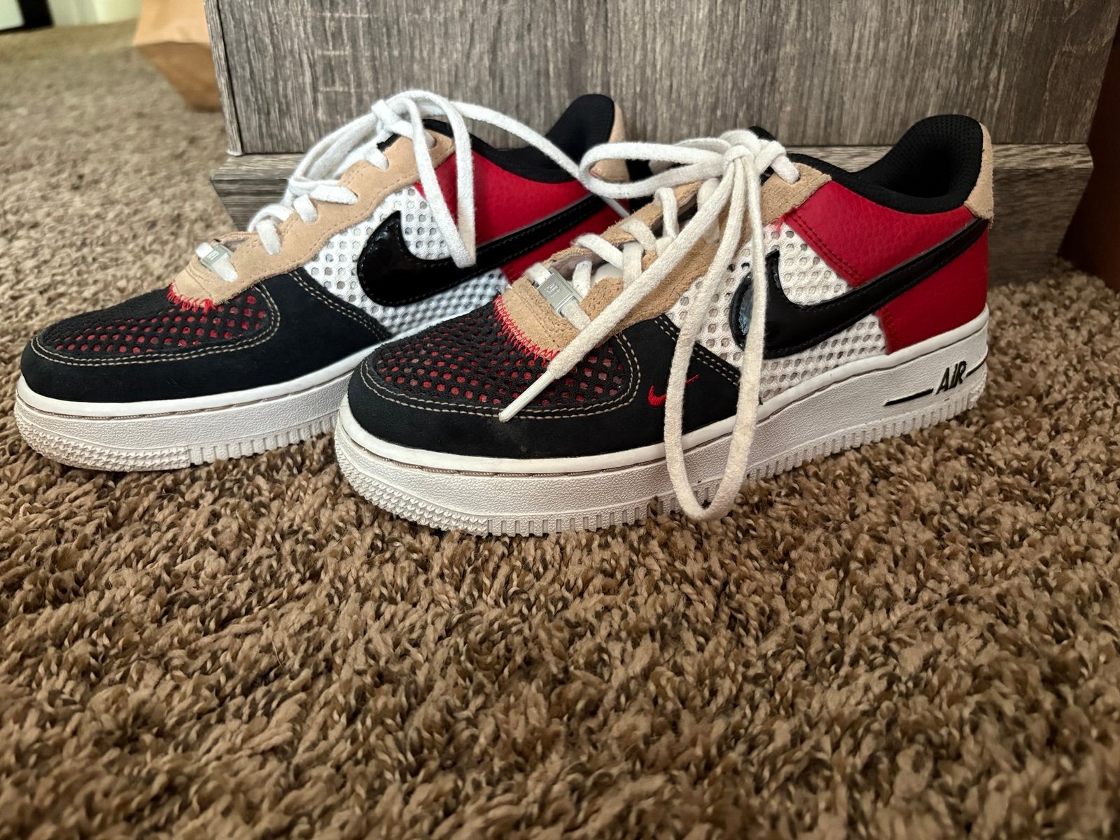 Nike Air Force 1