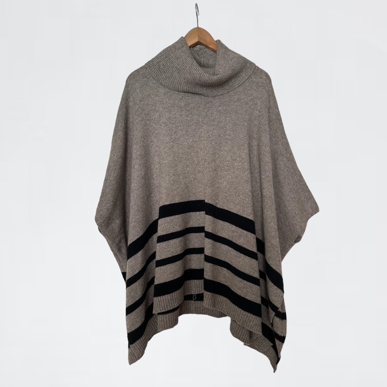 TAHARI cardigan