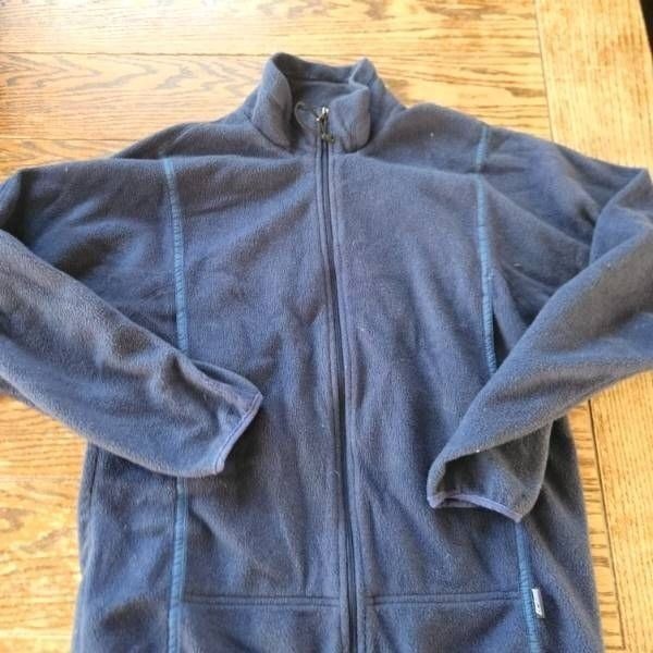Patagonia blue zip up fleece jacket sz Medium