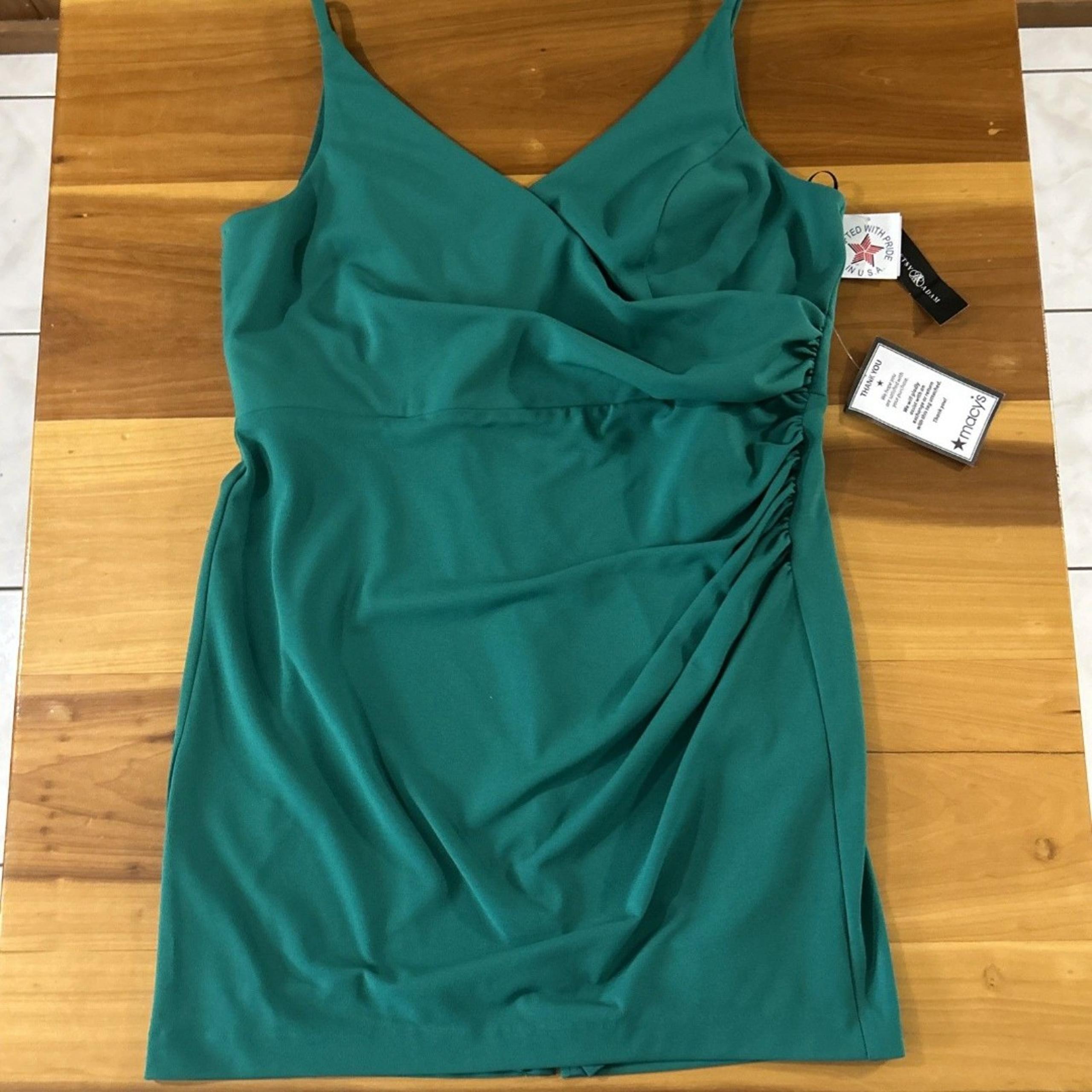 Betsy Adam Knee Length Dress. 22W. Green. Sleeveless. Stretch. Spaghetti Straps