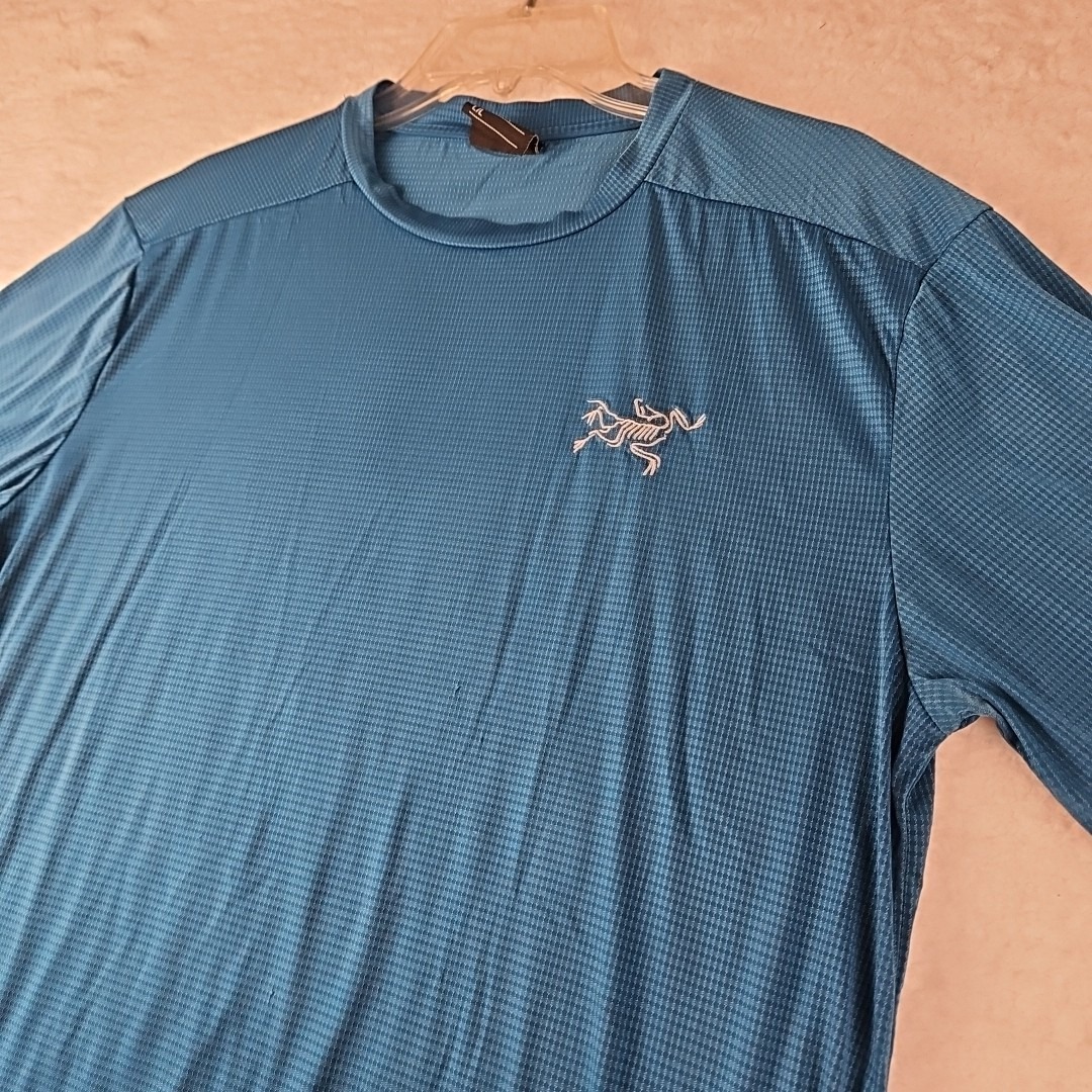 Arc'teryx Men's Large Crewneck Short Sleeve T-Shirt Blue Outdoor Gorpcore Waffle