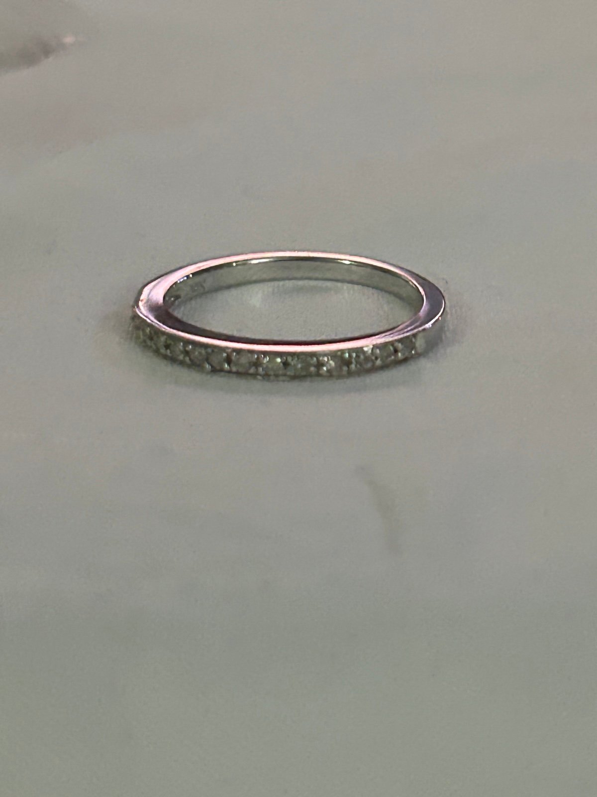 Silver band with zirconias