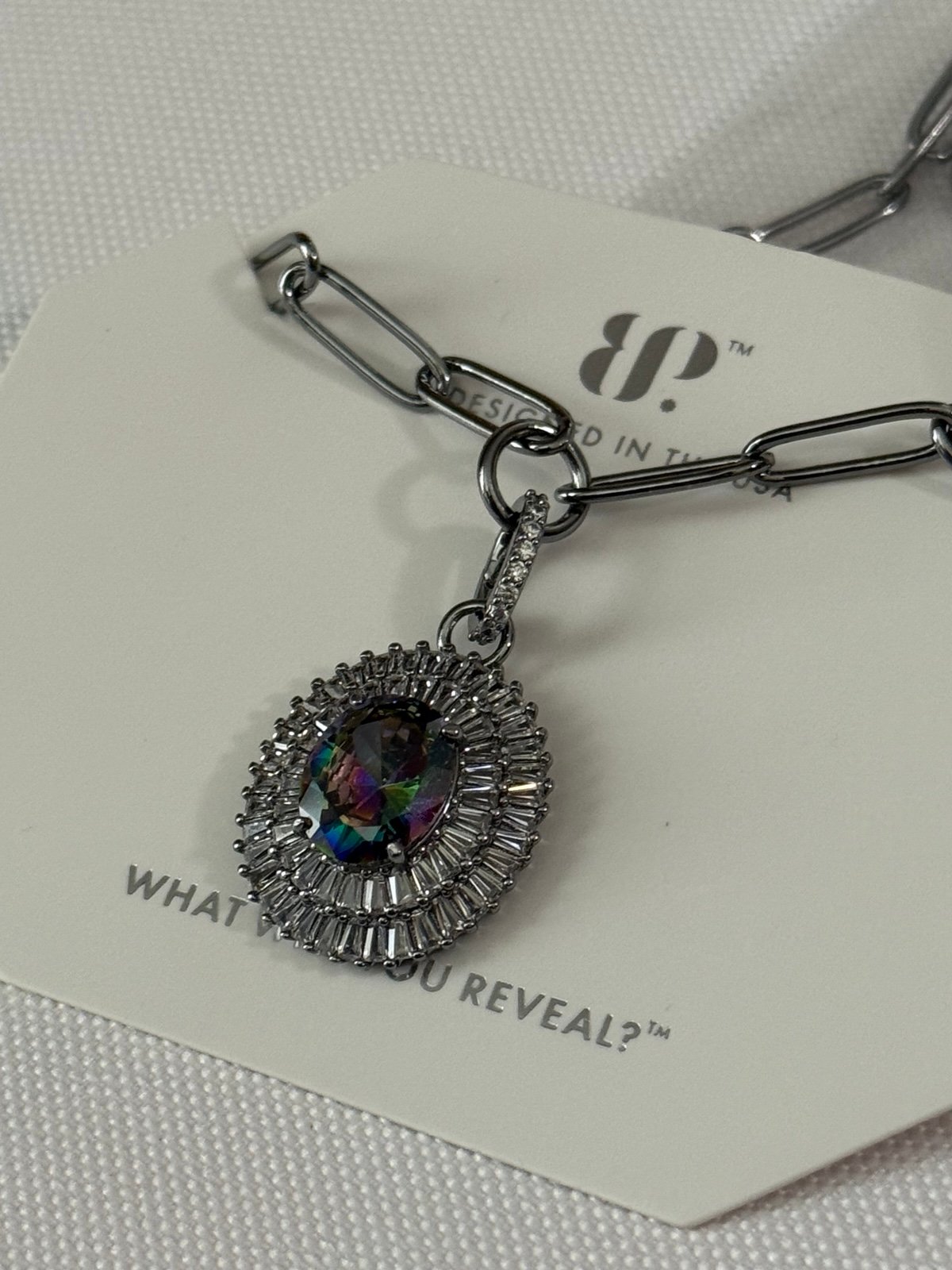bomb party june 2025 necklace - hello Miss gorgeous