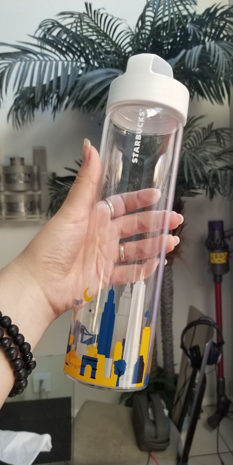 NYC Starbucks Waterbottle