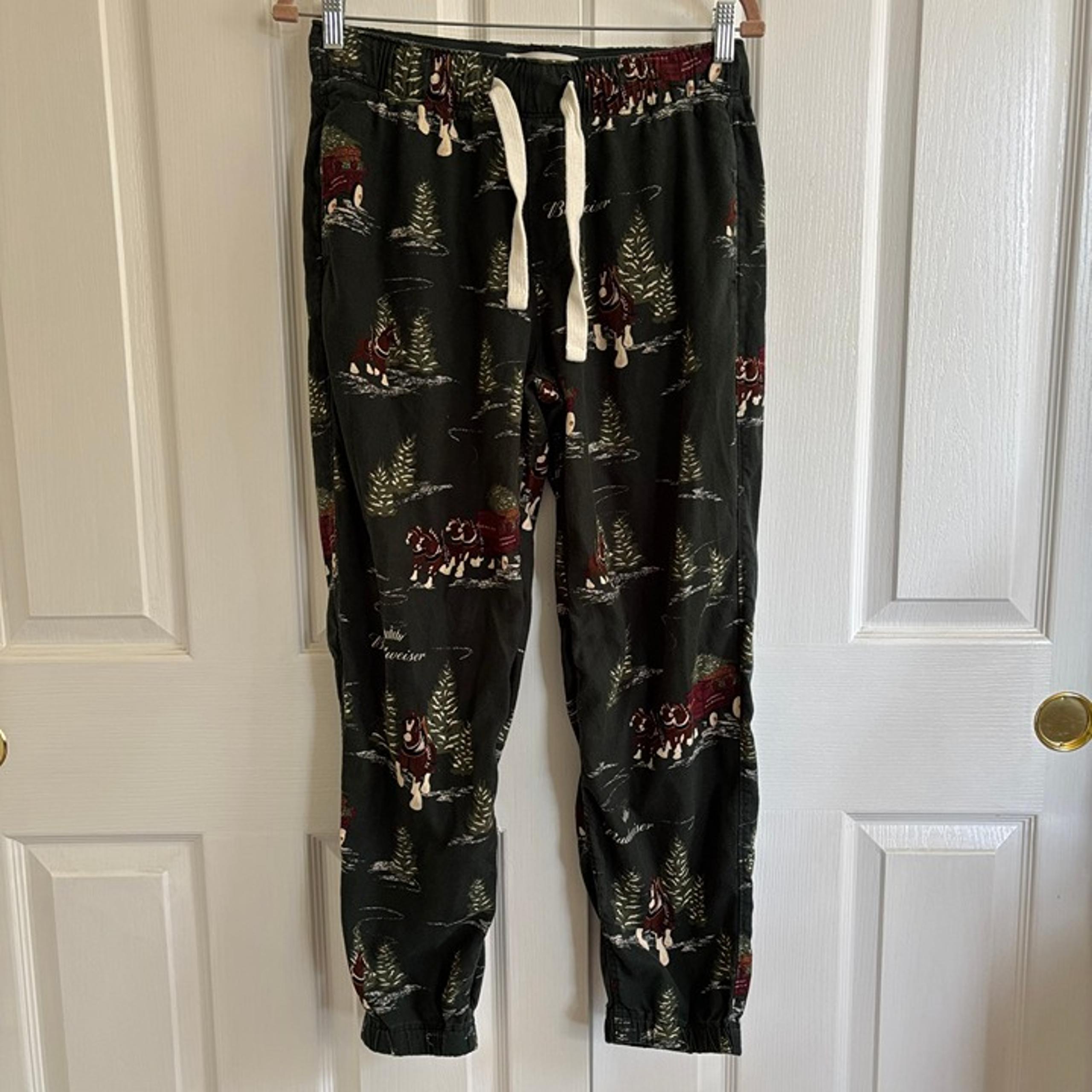 Abercrombie Fitch x Budweiser  Pajamas Joggers Pants Mens Sz S Green Clydesdale