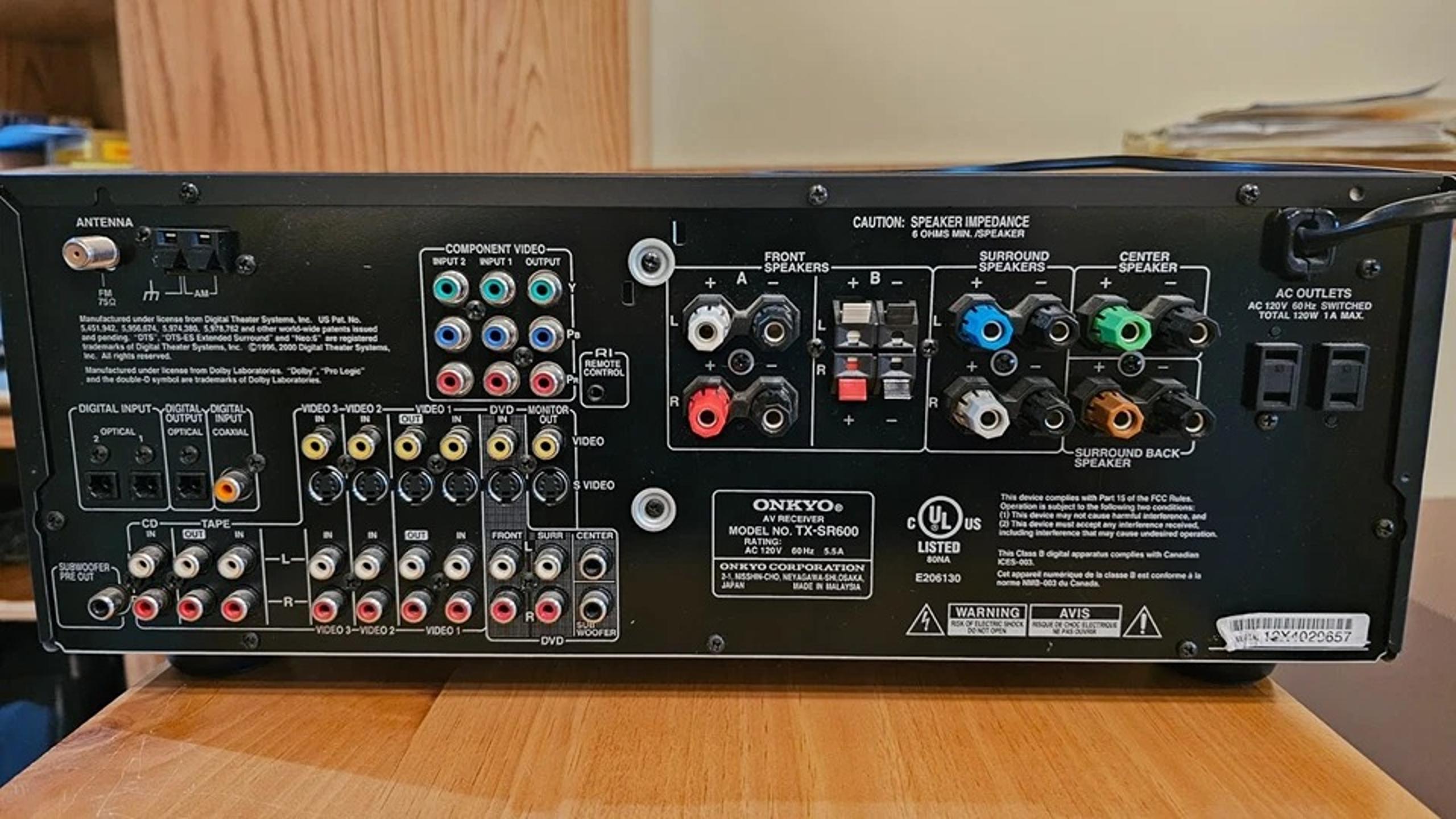 Onkyo AV Receiver TX-SR600 Dolby Theater 5.1 Extended Surround Prologic 2