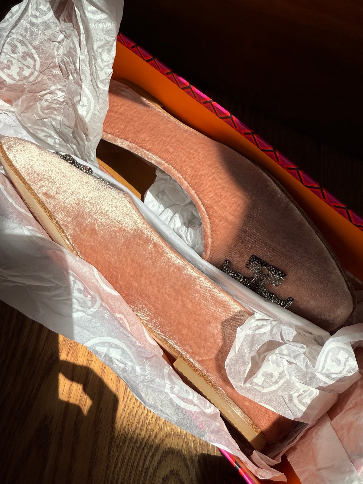 BNIB TORY BURCH BALLET FLATS