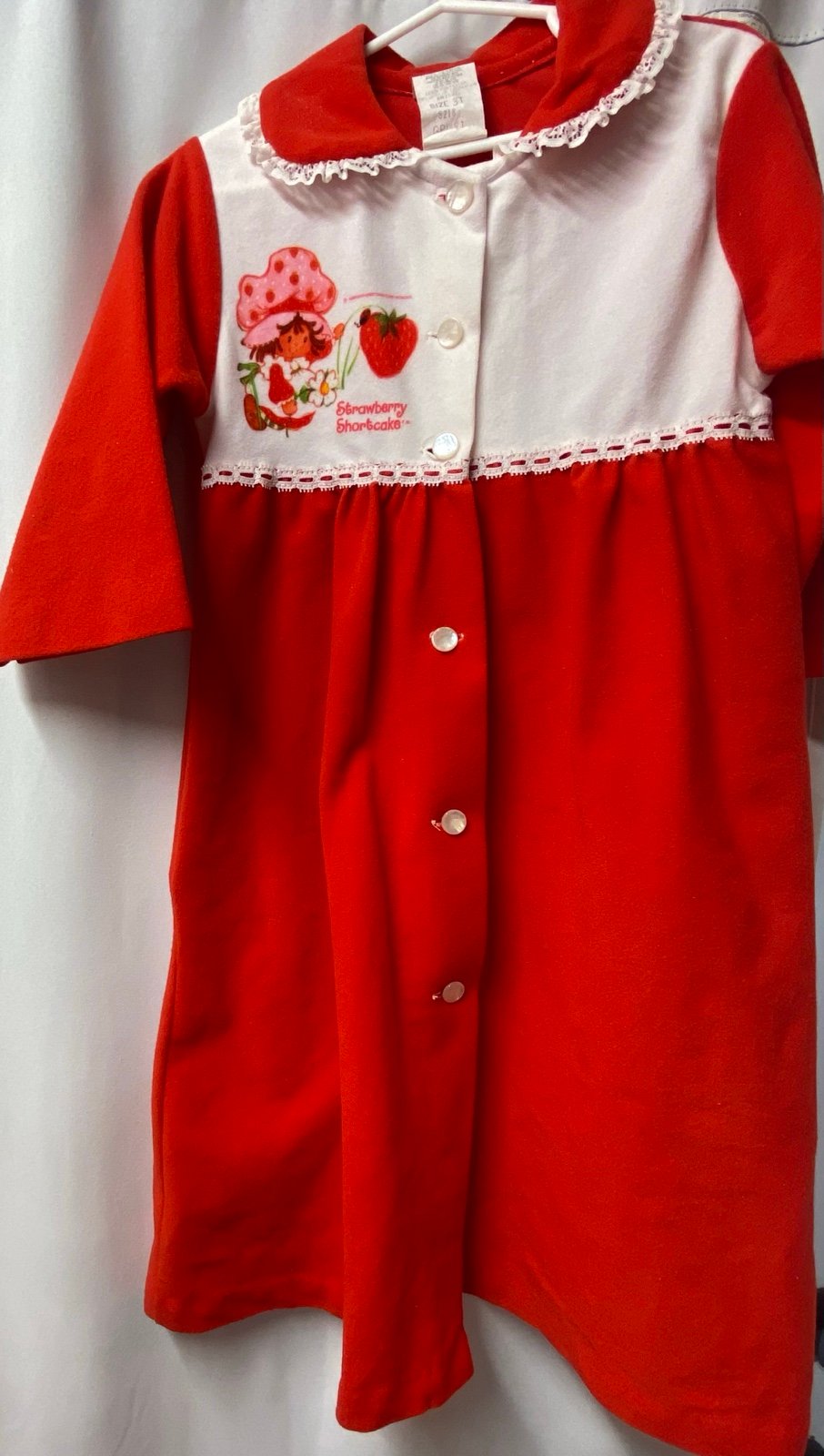 Strawberry Shortcake Girls button Robe