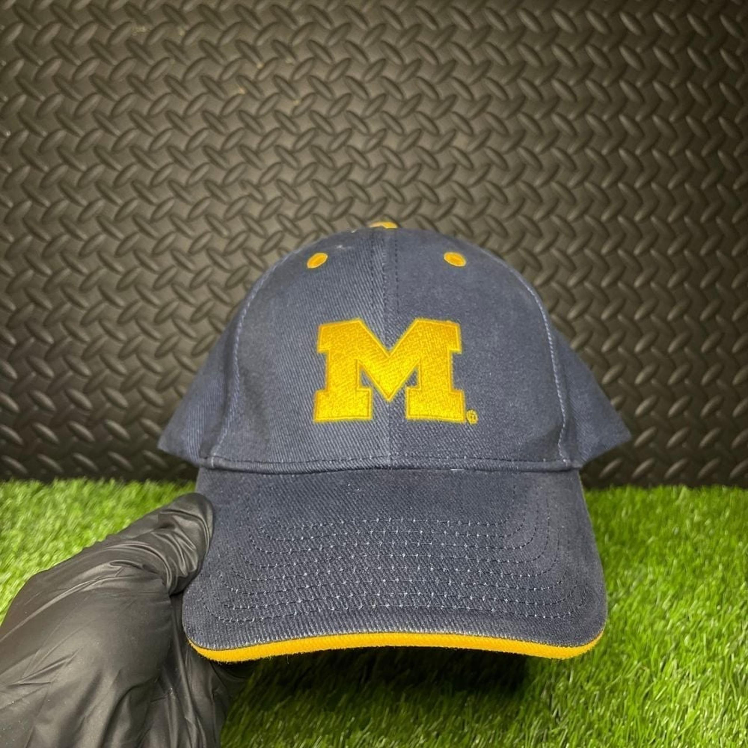 Vintage 90's Michigan Wolverine Navy Blue Signature Dad Hat Men's Fits All