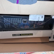 NEW Casio LK-33 Electronic Song Bank Portable Keyboard 61 Lighted Keys w/Box