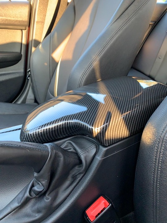 CHUANGHUI ABS Carbon Fiber Color Car Interior Center Armrest Box Covers Console