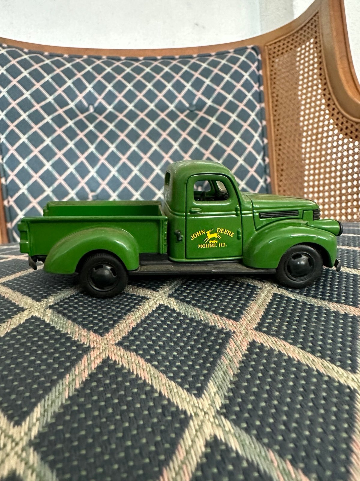 Vintage Collectible Gearbox 1941 John Deere Chevy Pickup Truck collectible