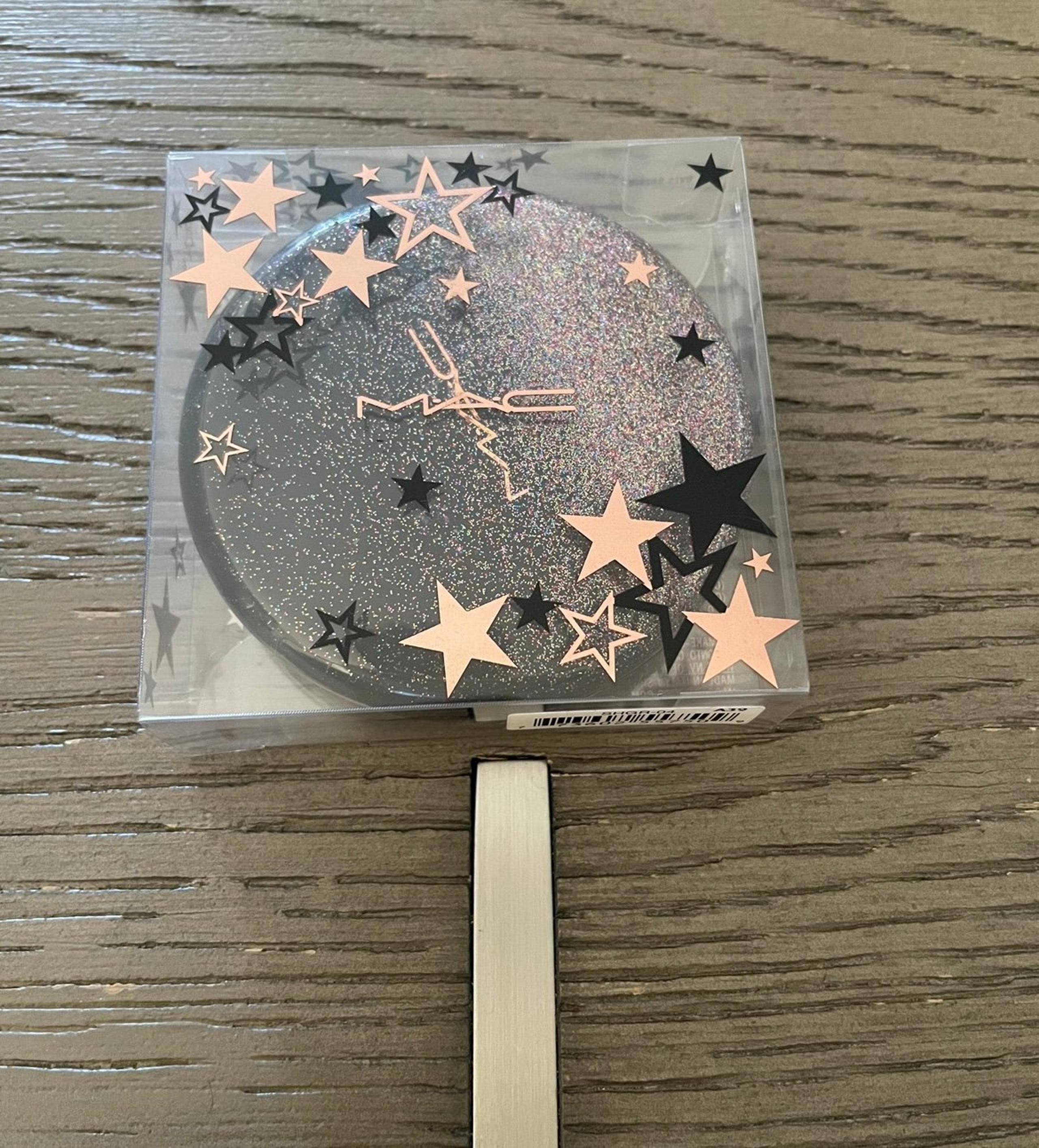 MAC Opalescent Powder In Shade Rising Star - MAC Cosmetics