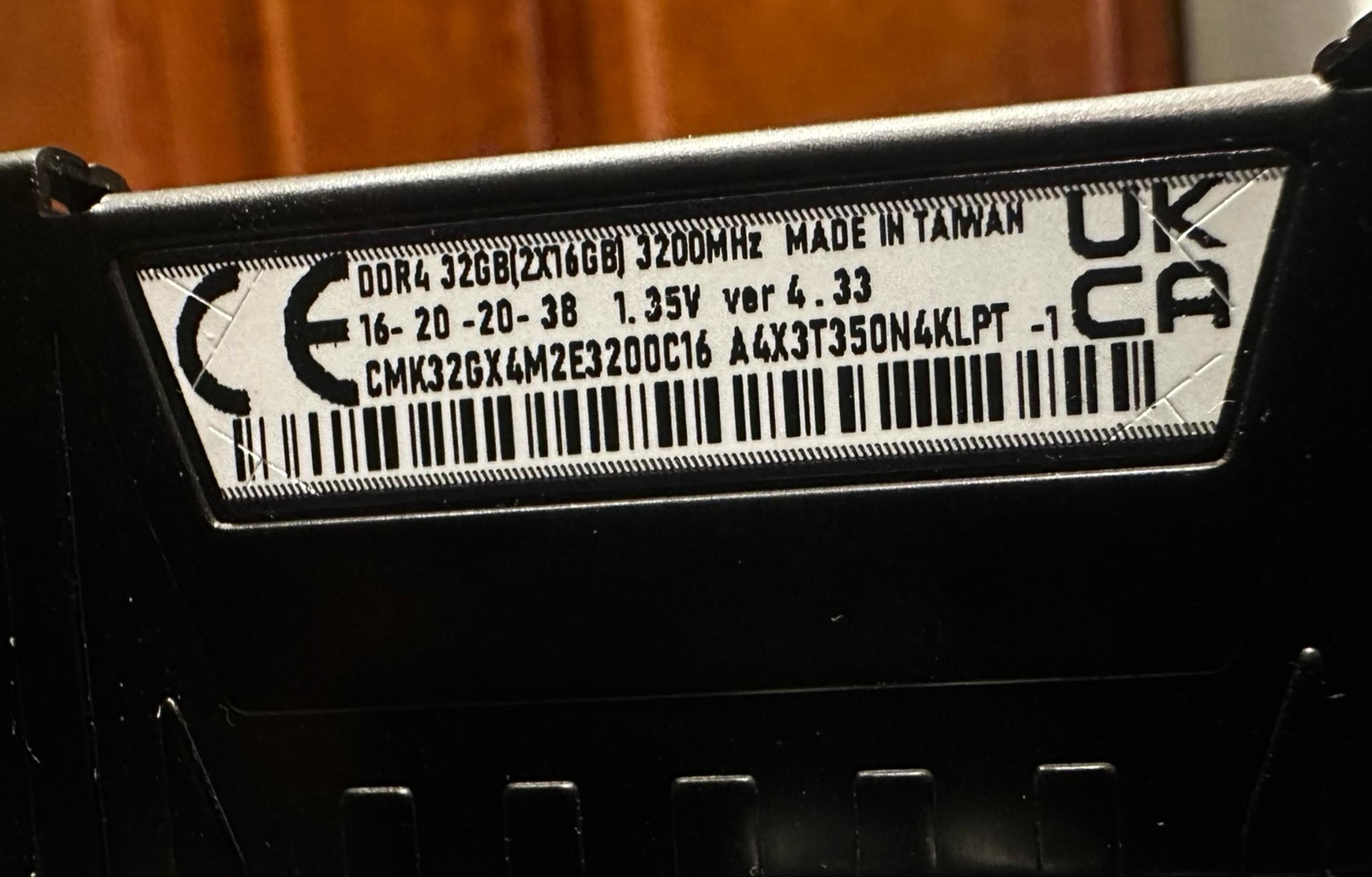 64GB DDR4 Corsair Vengence 3200MHz RAM