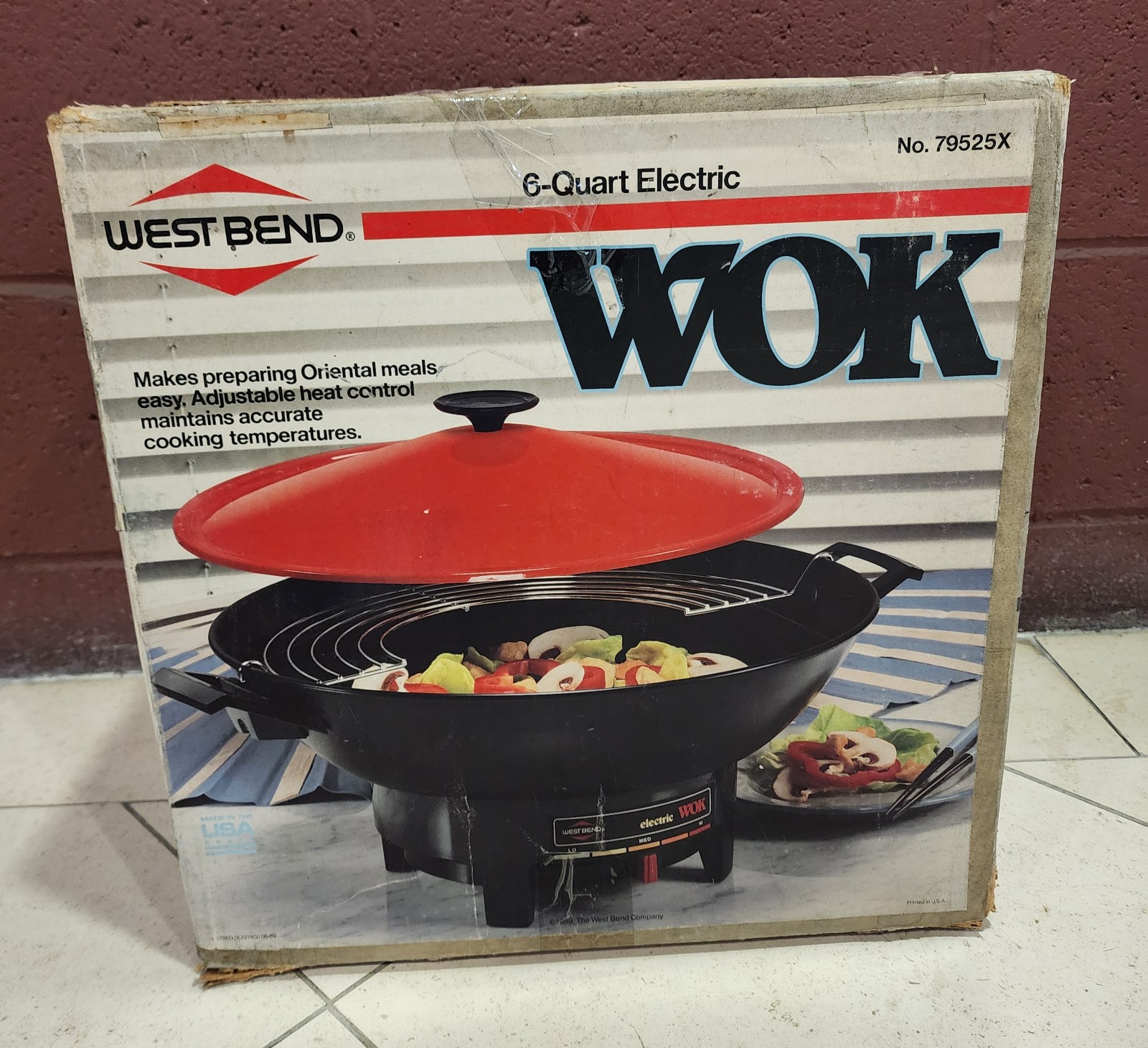 West Bend Japanese Chinese Wok Red Vintage 1980s -- TESTED WORKS!