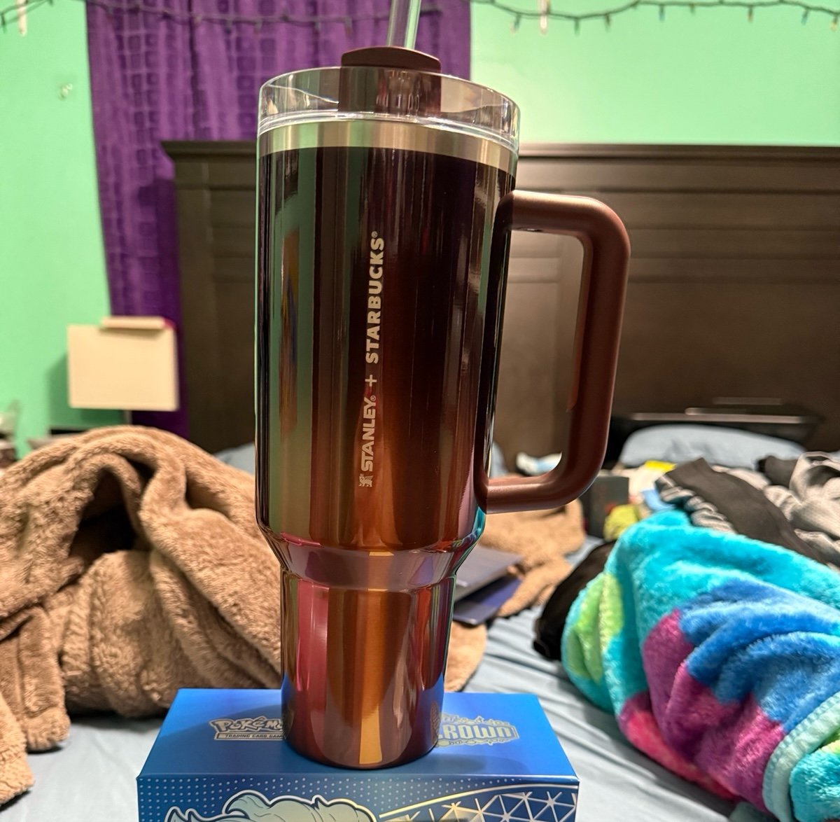 Stanley Starbucks Indonesia Choco Valentines 40oz