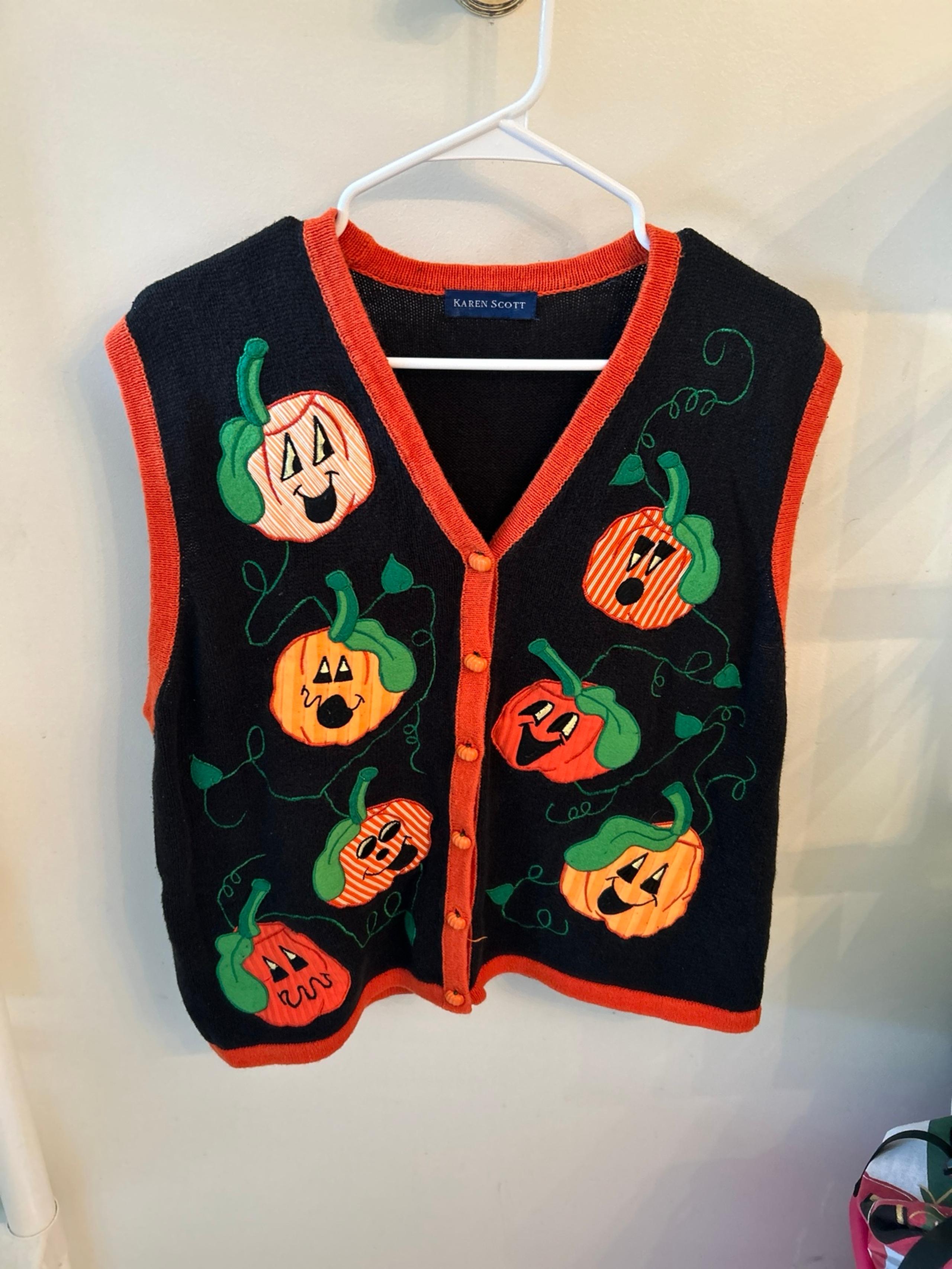 Vtg Karen Scott Black & Orange Halloween Vined Jack-o-Lanterns Patches Knit Vest