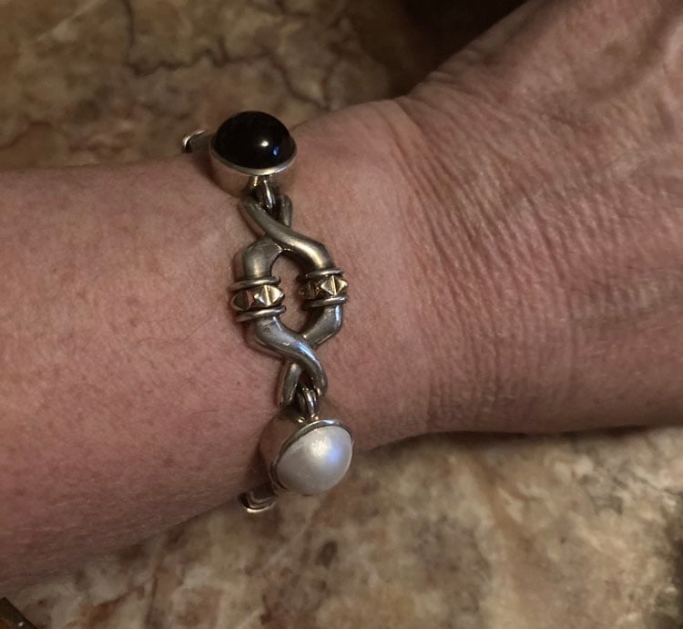 Lagos pearl onyx link bracelet