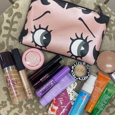 high end makeup bundle