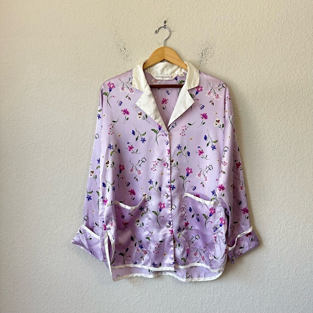 VICTORIA SECRET Y2K Satin Floral Print Loungewear Pajama Top Purple