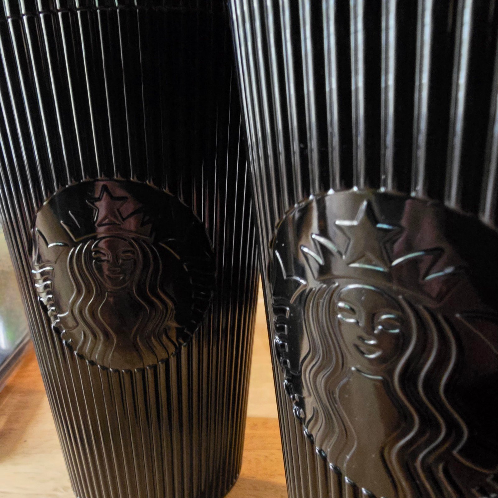 Pair of (2) Starbucks 2024 Black Pleated Metallic Tumbler 16oz Grande Cold Cups