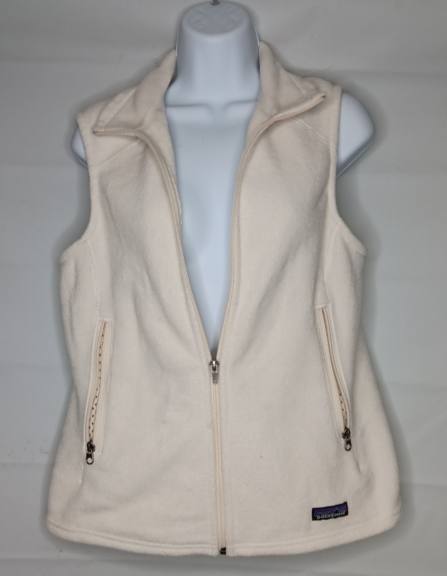 Patagonia Synchilla Vest Women M Fleece Cropped Soft and Cozy