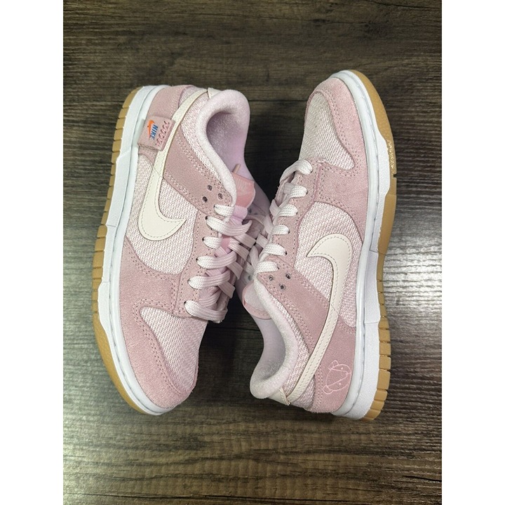 Nike Dunk Low Pink Teddy Bear (DZ5318-640) Womens Size 9.5