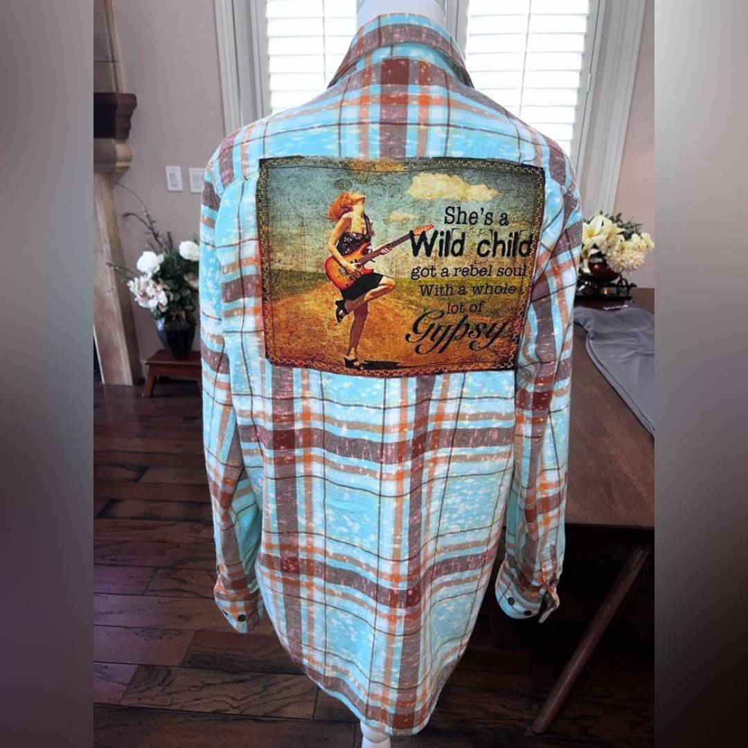 She's a Wild Child Art Flannel Lake Tahoe Blue Sz L Wearable Art Limited Edition