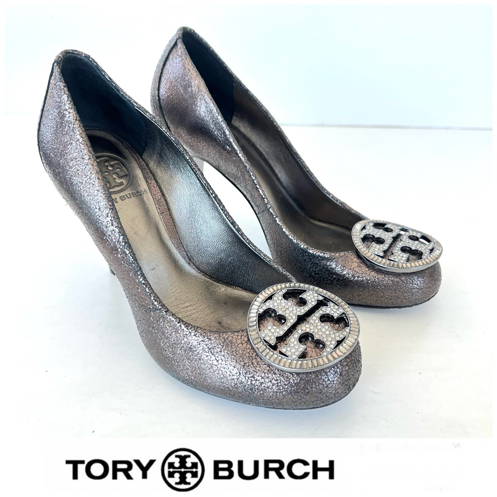 TORY BURCH Pierson-soft Crystal Logo Bronze Cracked Leather Close Heel Pump Sz 7