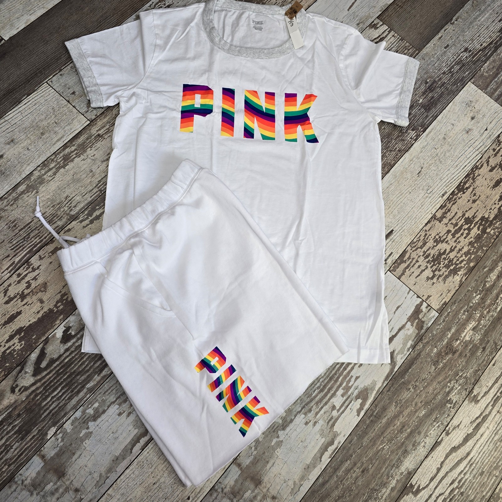 NWT Victoria's Secret PINK PRIDE SET Size Large