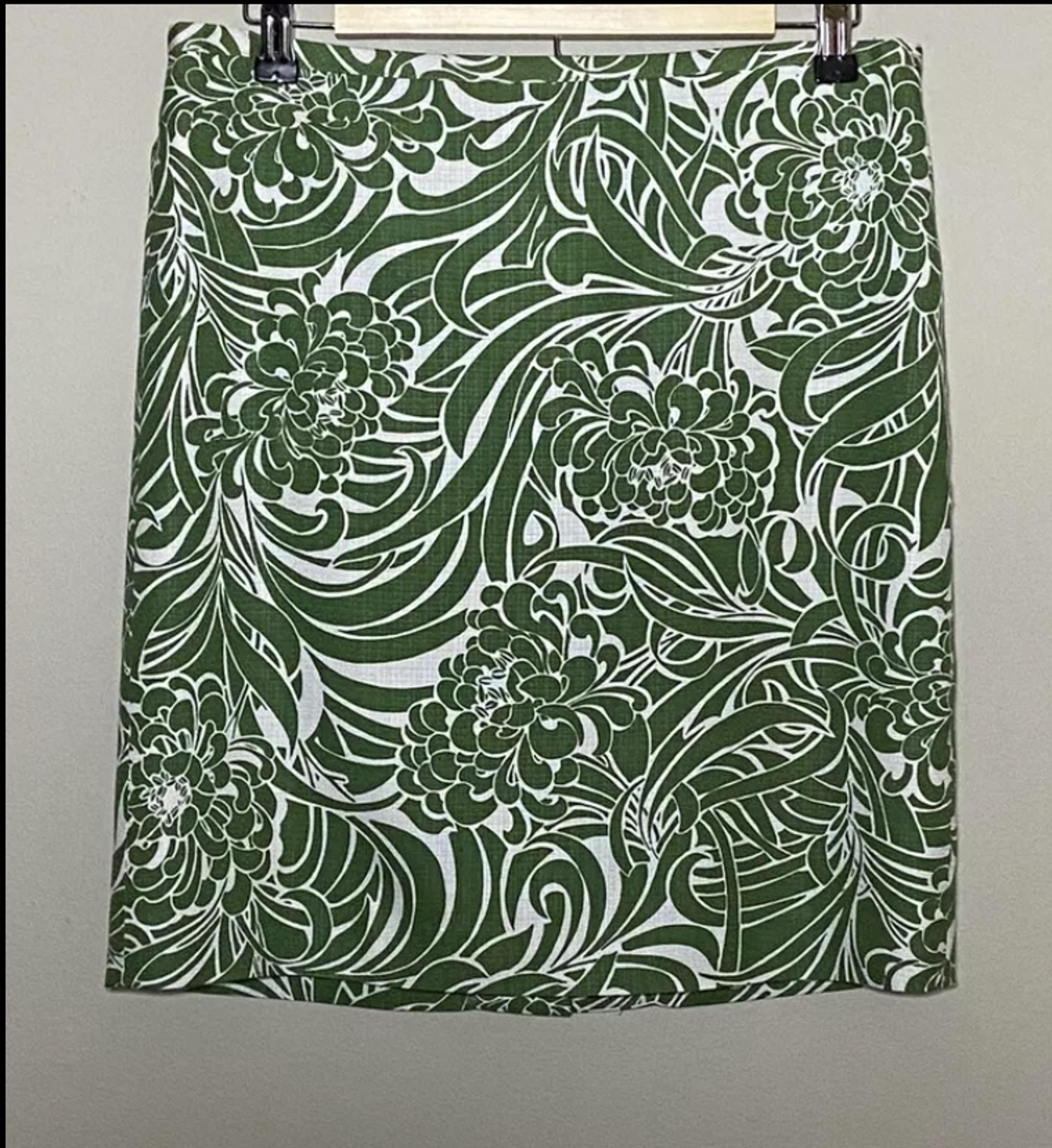 Ann Taylor Loft Petites Skirt 6P Green White Floral Silk Blend Pencil Straight