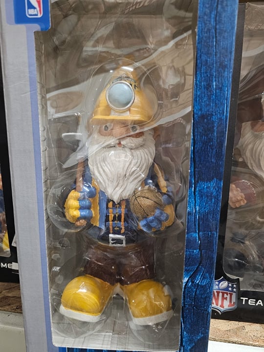 DENVER NUGGETS ON BALL BASKETBALL NBA MALE GNOME